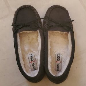 Minnetonka dark gray slipper/shoes
